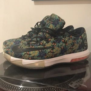 Nike KD 6 Floral- Men’s Size 13